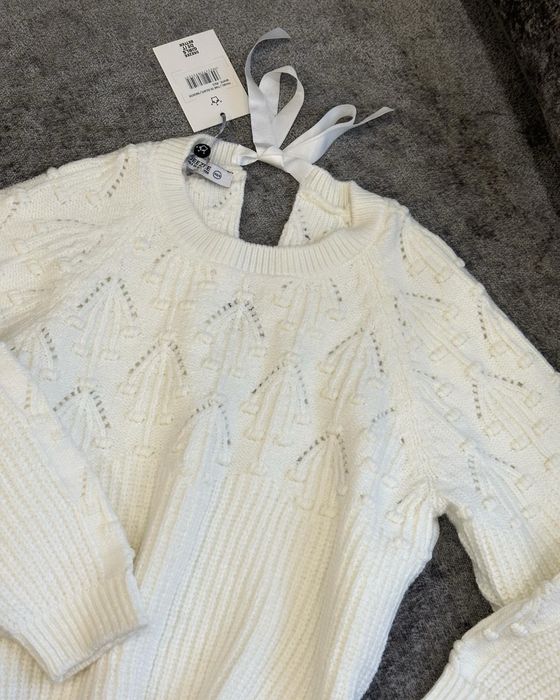 Светр оверсайз короткий