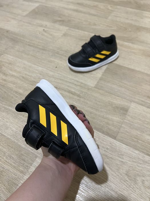 Кроссовки адидас,кеды adidas,хайтопы,для мальчика,для девочки,кросівки