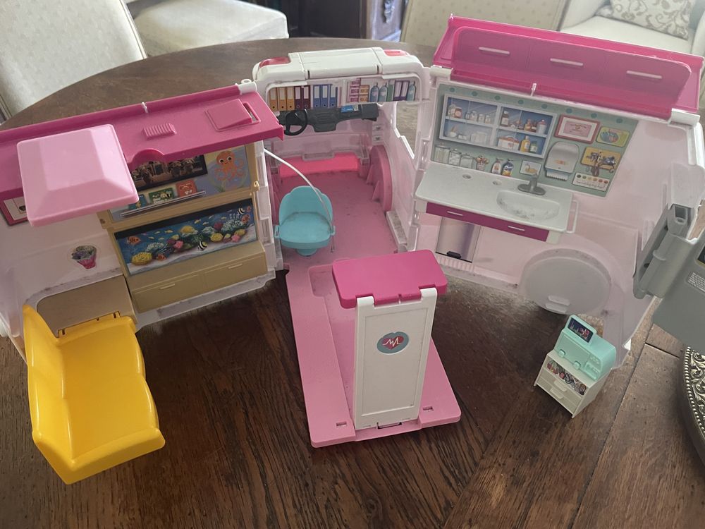 Carro ambulância Barbie