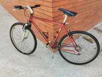 Bike Shimano ( muito bem cuidada )