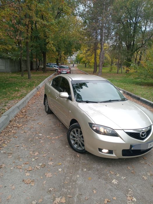 Продам Мазда 3 2008