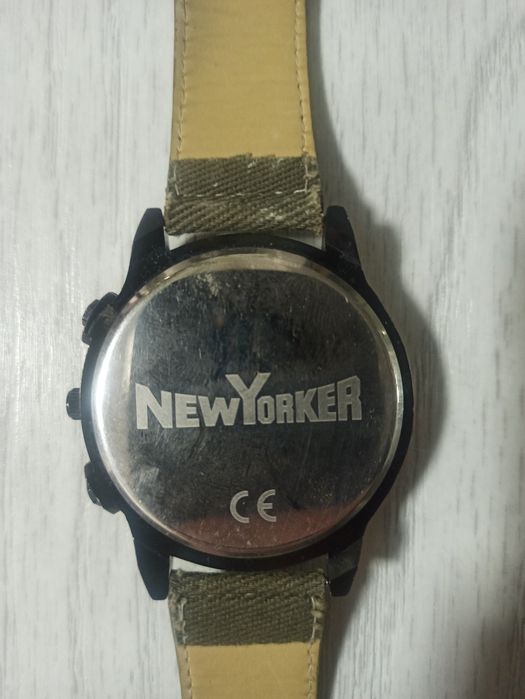 Годинник фірми New Yorker