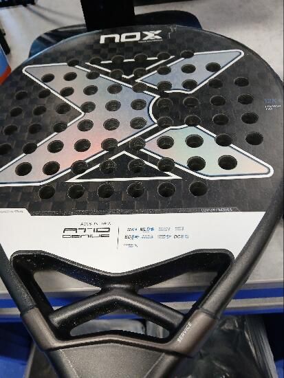 Raquete Padel adulto Nox AT10 Genius 18k 23