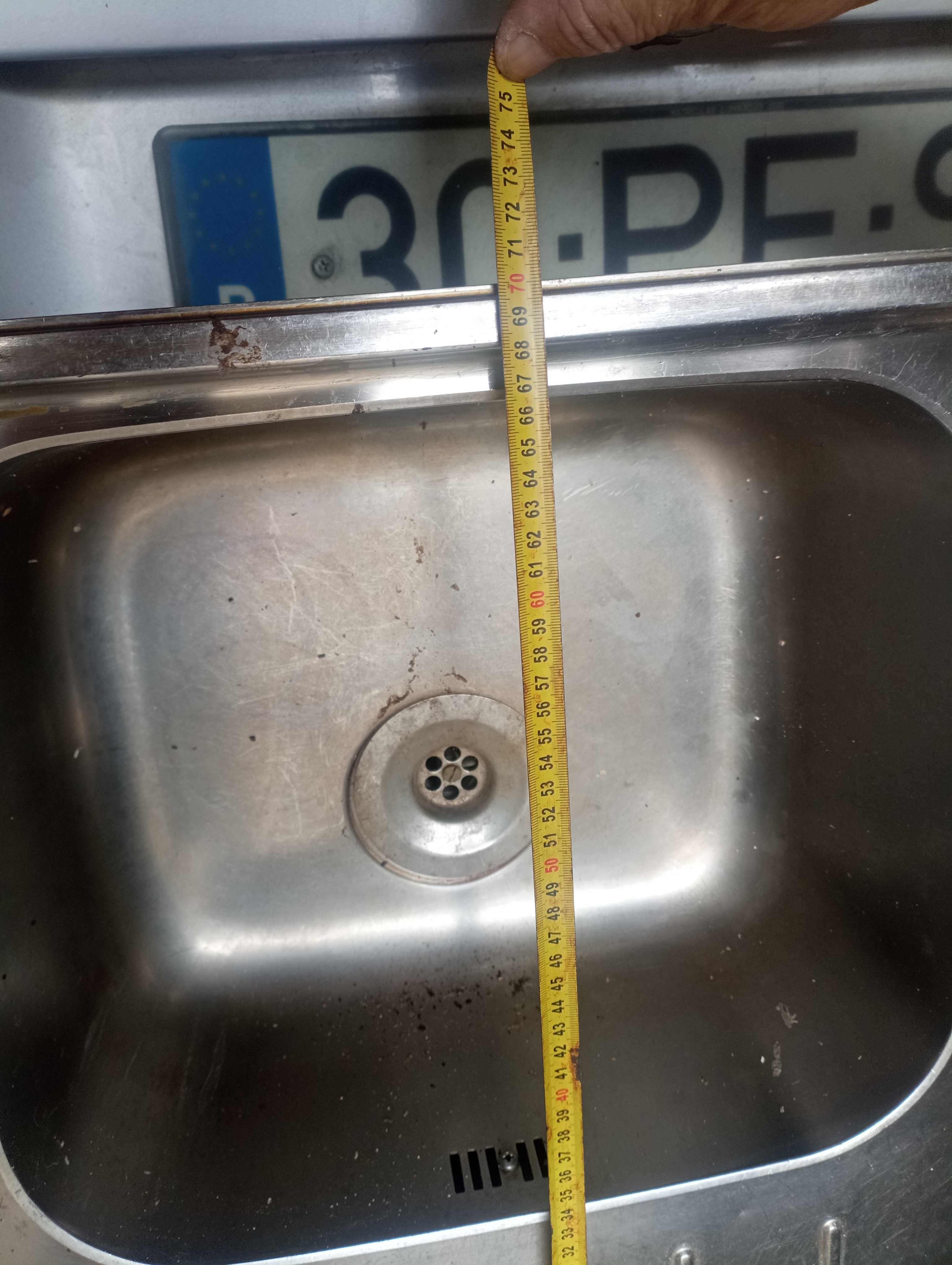2 lava-louças Inox de cozinha