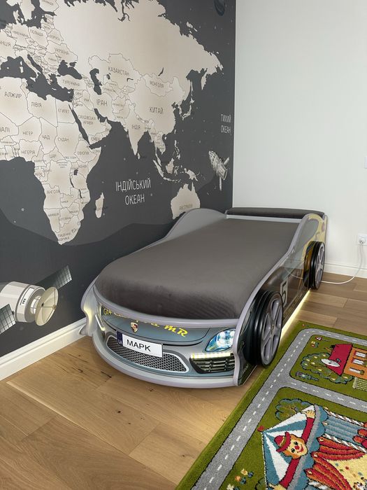 Кровать машинка 180*80+ковер в ПОДАРОК