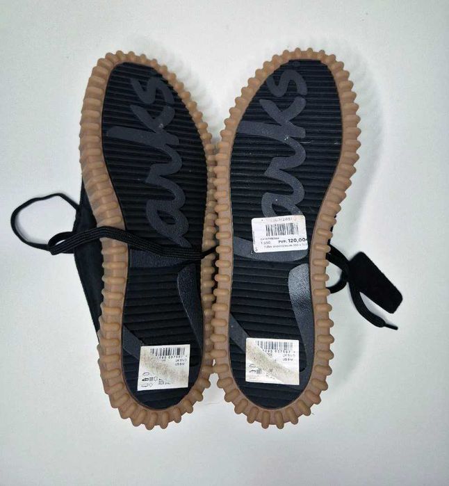 Напівчеревики Clarks Torhill Bee, замша, нові з Іспанії