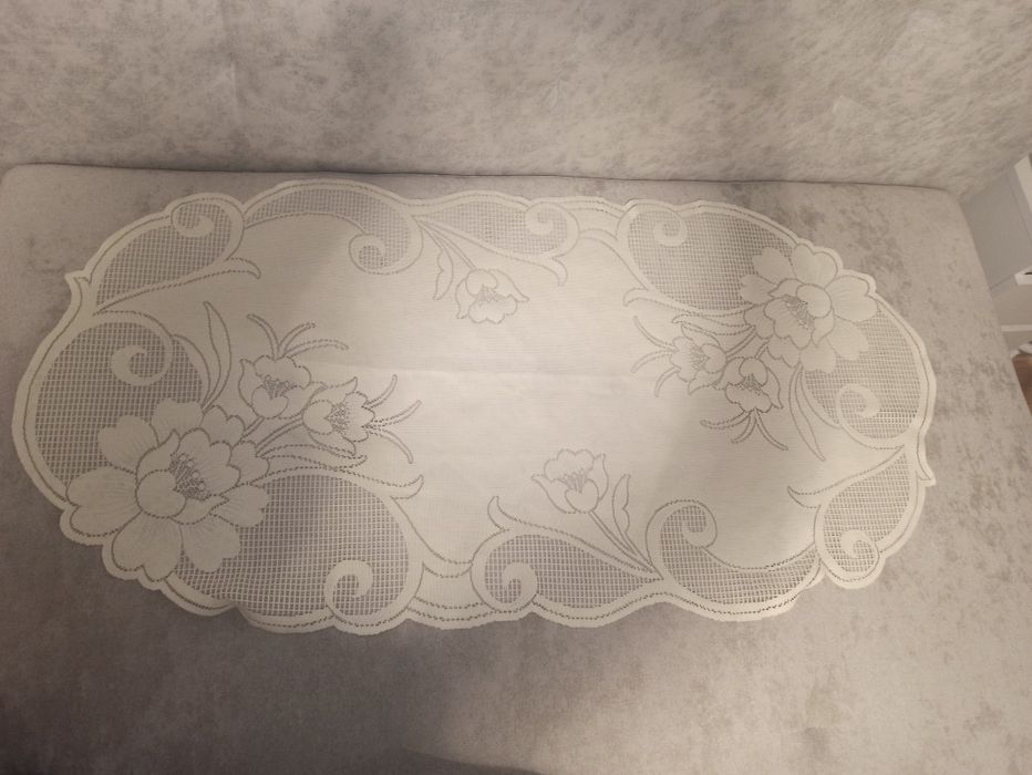 Serweta bieżnik obrus 115x55 beżowy ecru