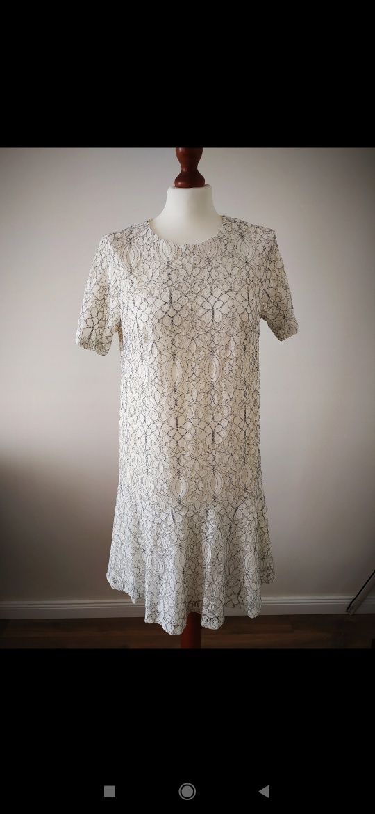 Elegancka Biała koronkowa sukienka   roz 42
