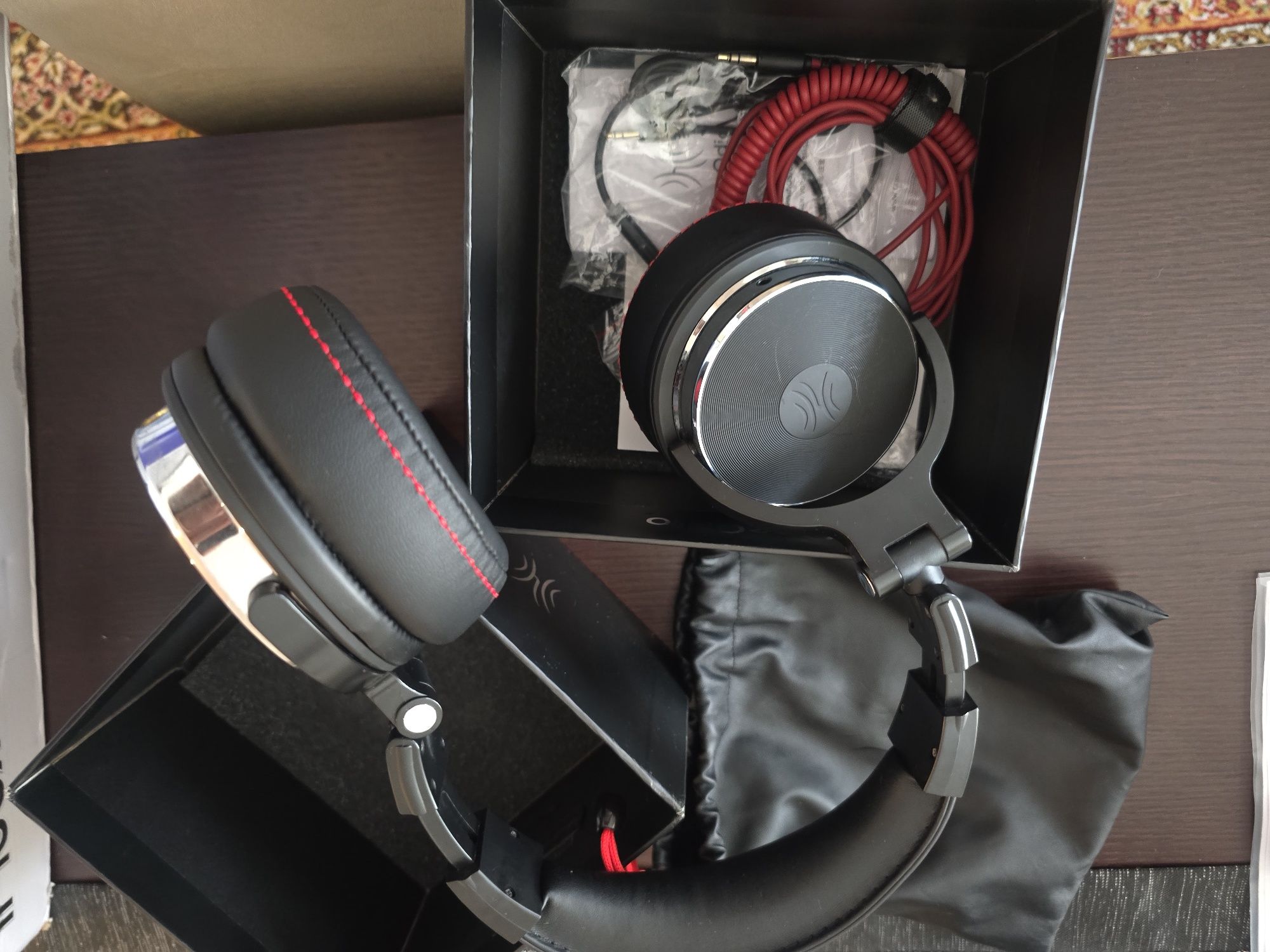 Headphones oneodio em caixa