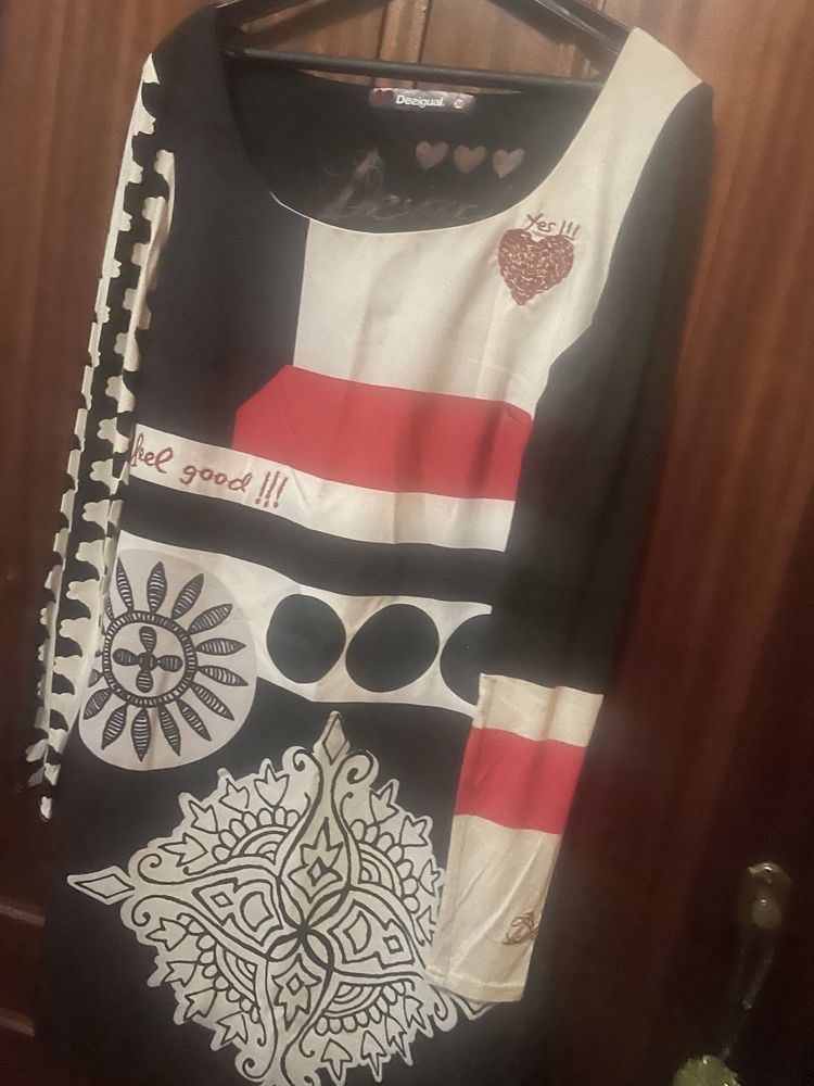 Vendo vestido bi matéria da Desigual