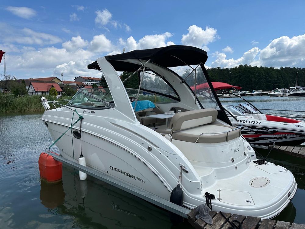 Łódź motorowa Chaparral 270 Signature 8.1 MerCruiser
