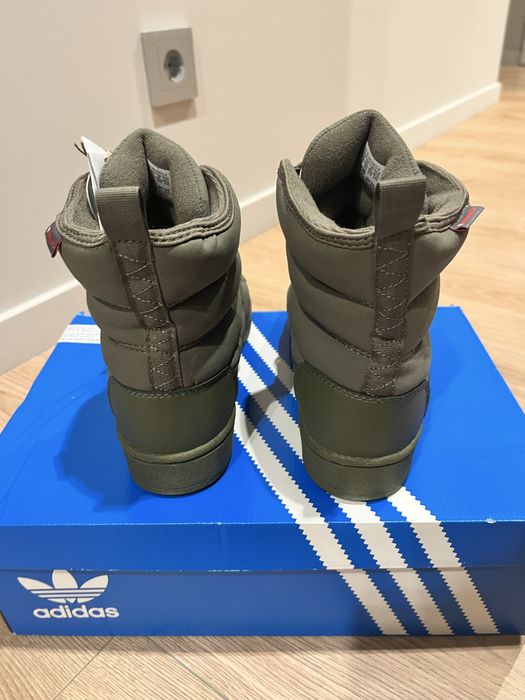 Зимові нові черевики Adidas