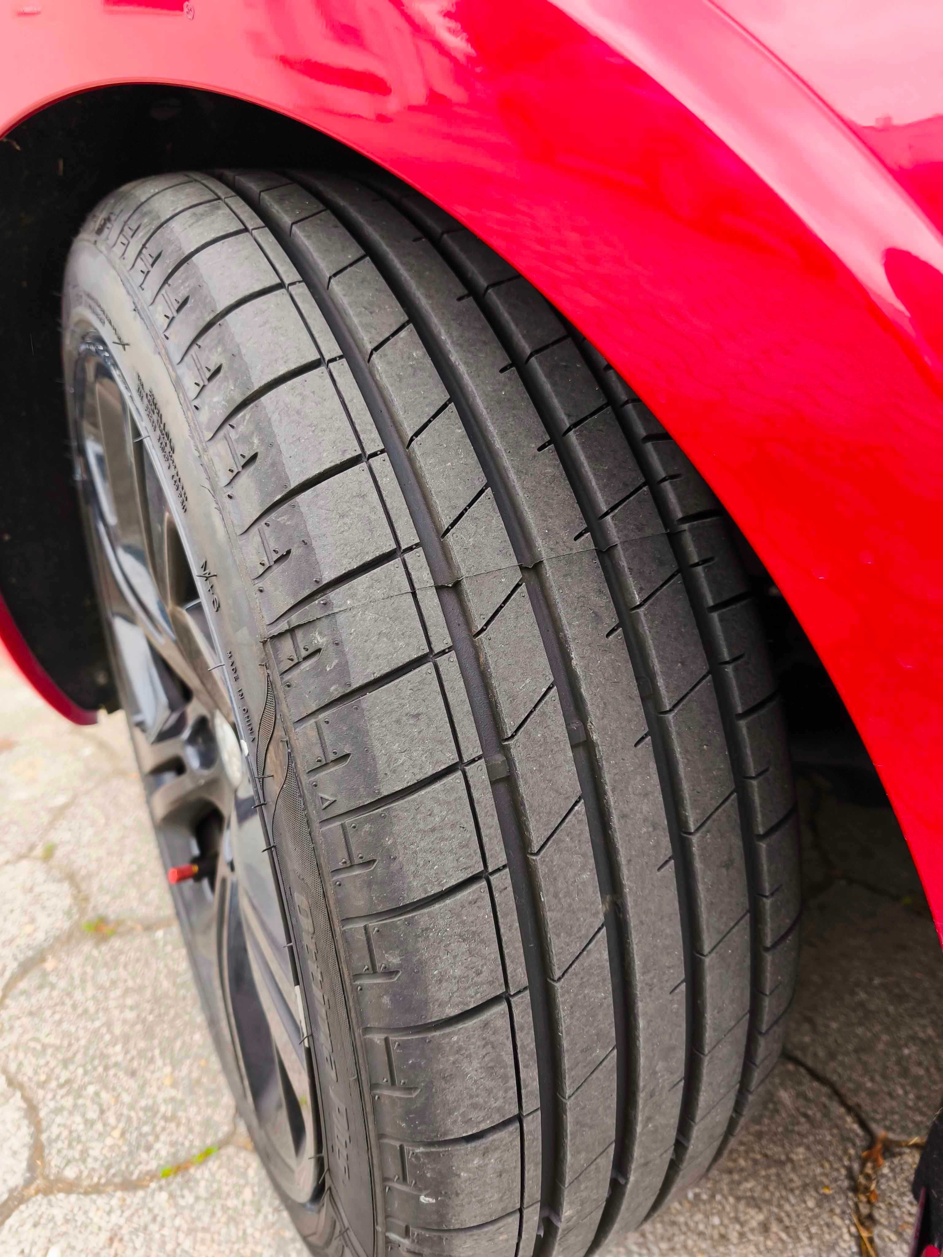 Peugeot 208 GTi 1.6 THP 200cv –Full estras