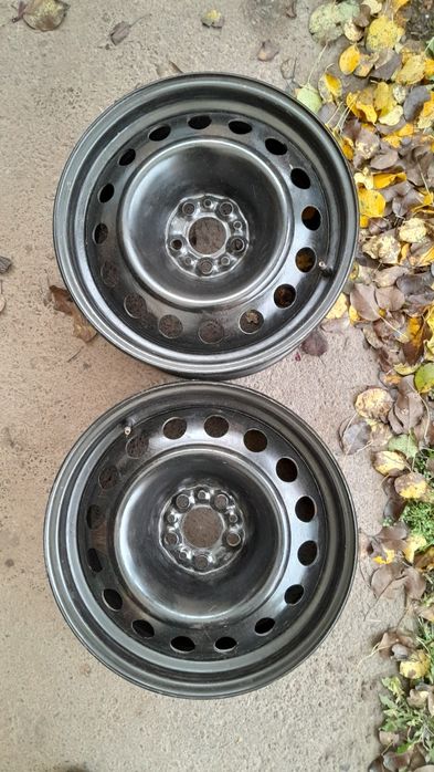 Оригінальні  диски  R16  5x98  ет27 7.j dia58.1