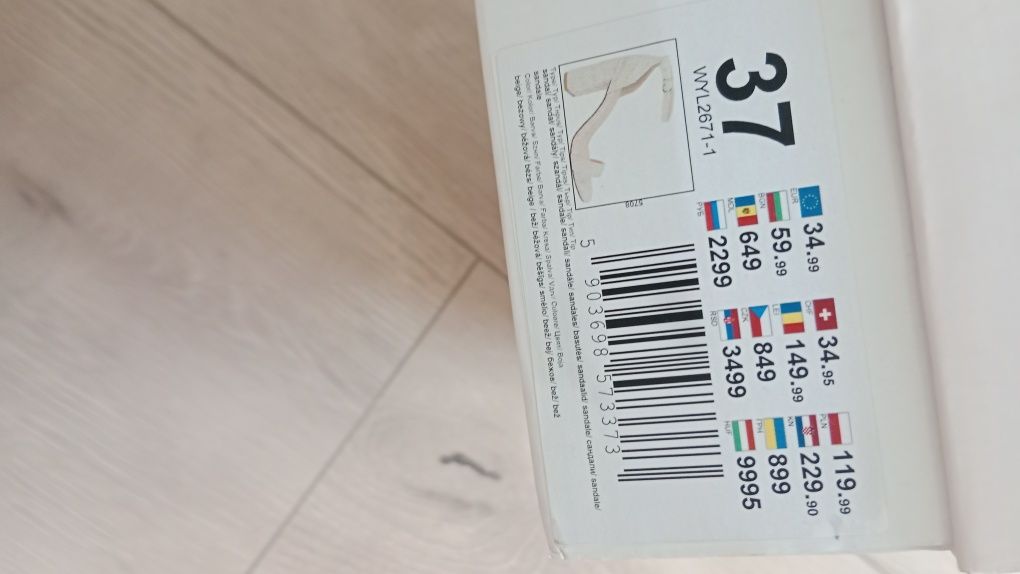 Sandały damskie rozmiar 37 DeeZee