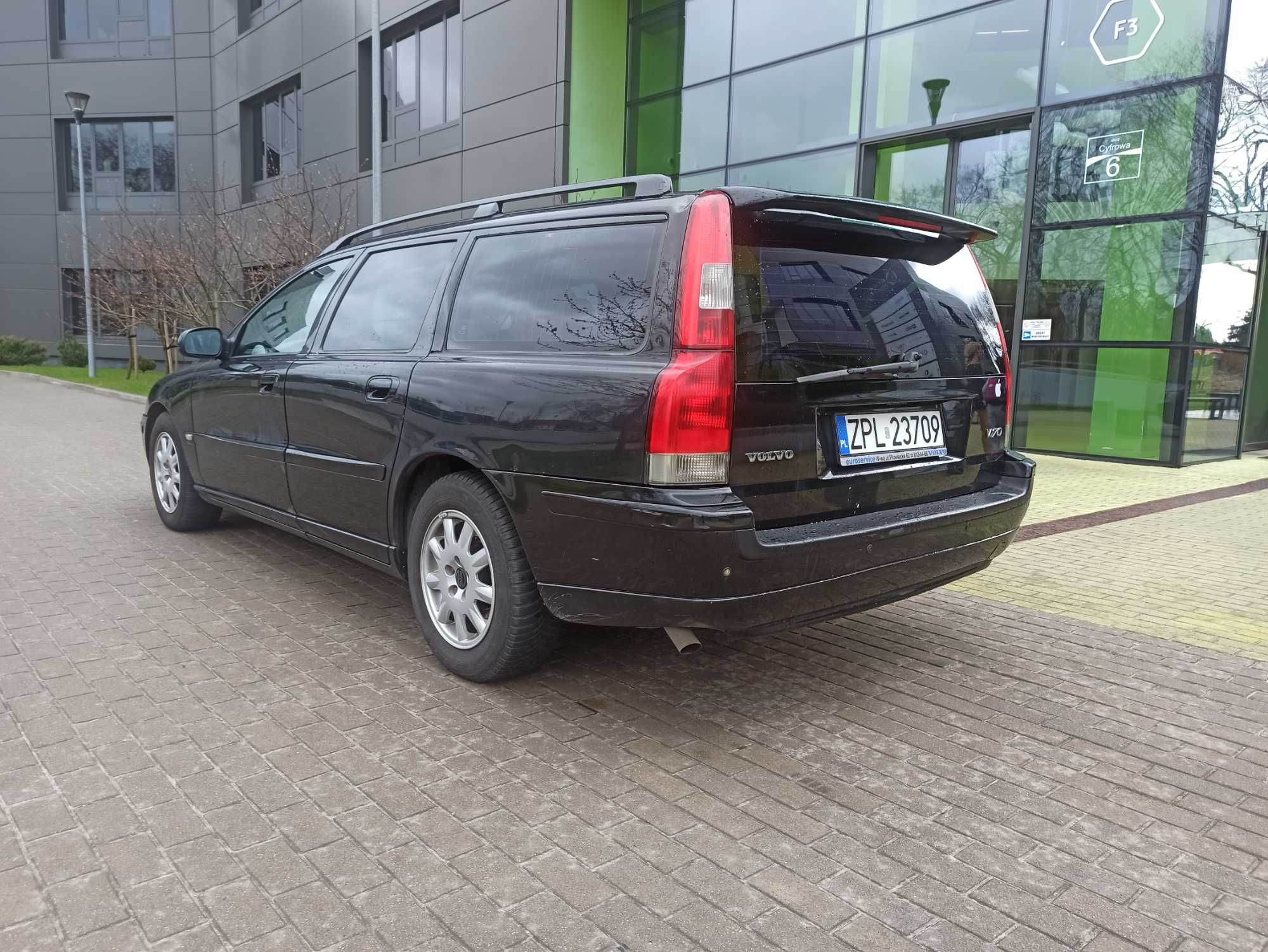 Volvo  V 70 automat z gazem