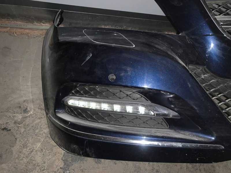 Бампер передний  Mercedes218 cls