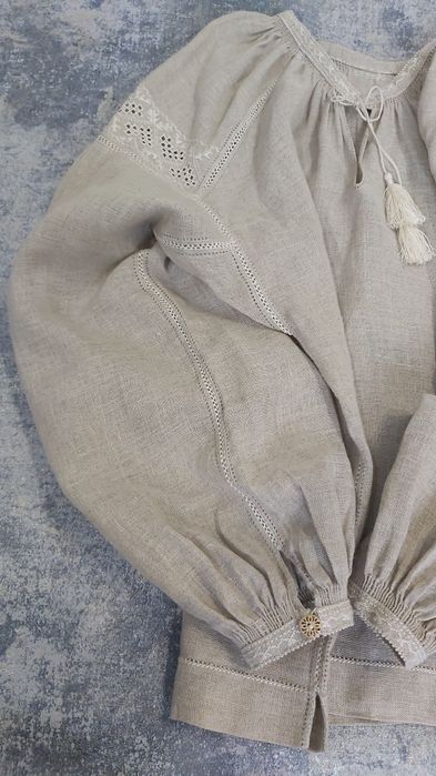 Вишиванка ручної роботи