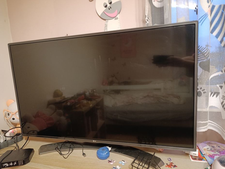 Telewizor LG 43"