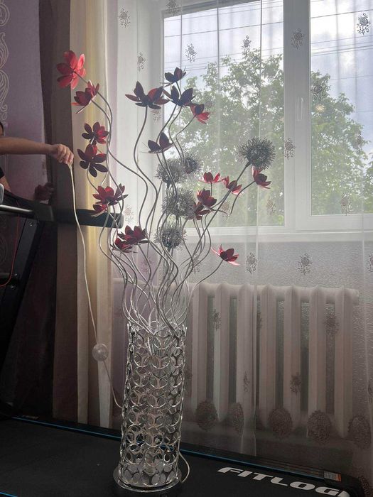 Торшер,в гарному стані