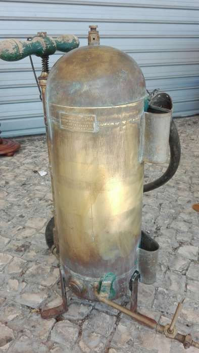 Pulverizador Rocha em cobre Raro