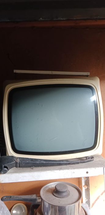 Stary Telewizor Neptun 150C 
100zl szt