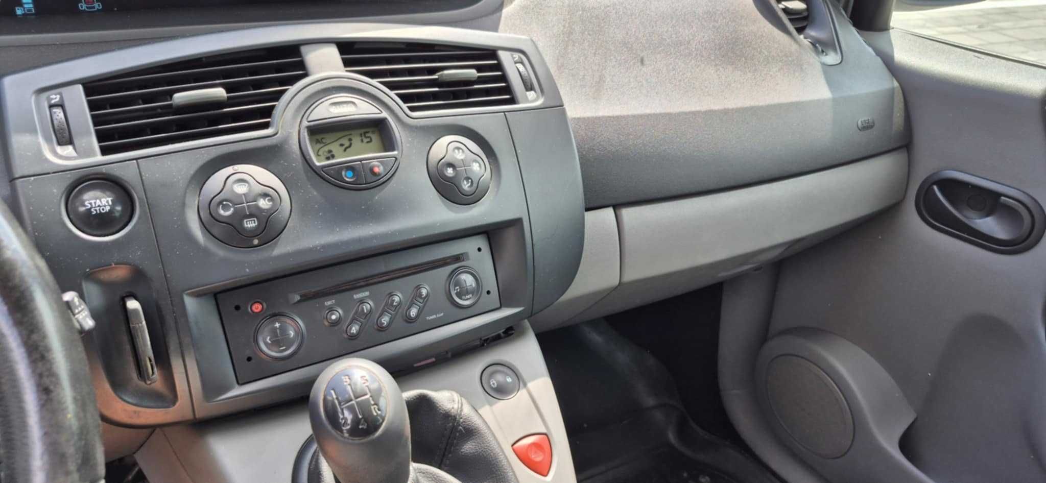 Renault Scenic II 1.6 LPG 2004r klima bez korozji