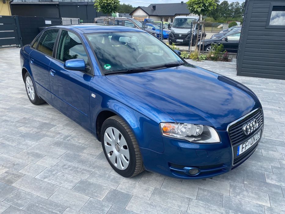 Audi A4 2.0Benzyna sedan Klima Opłacony