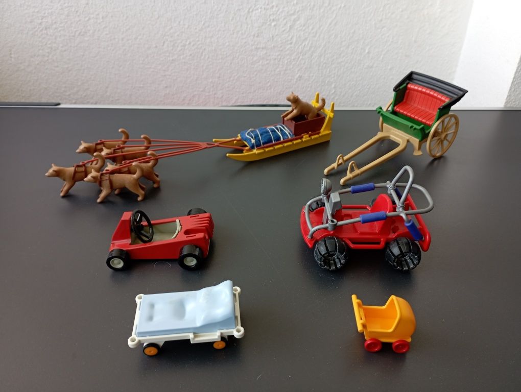 Peças Playmobil..