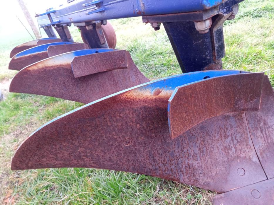 Pług 4 skibowy unia grudziądz