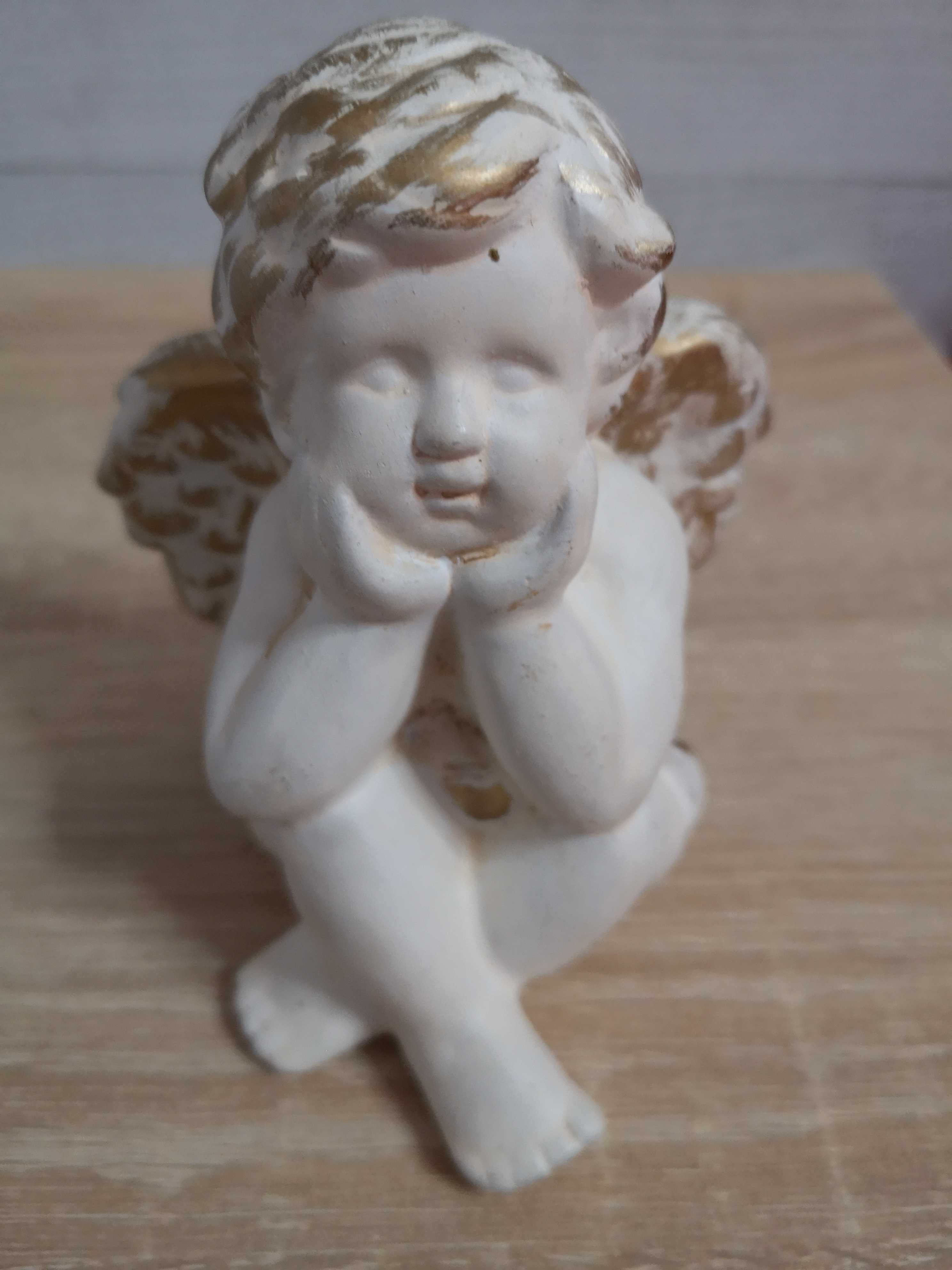 Figurka ceramiczna Aniołek wysokość 12 cm - Poznań