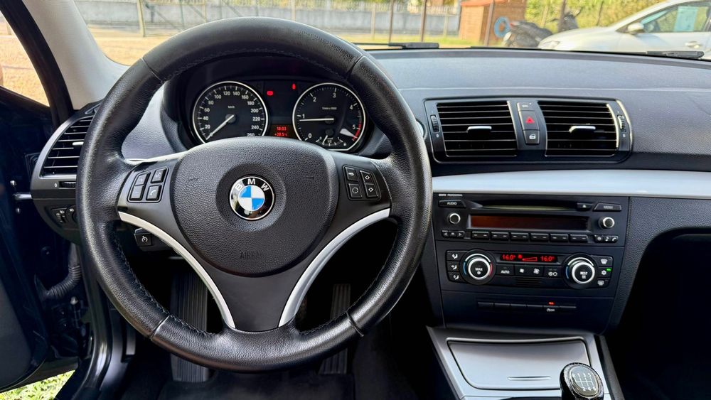 BMW 120 Sport Nacional