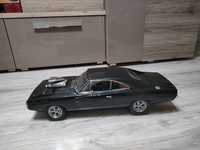 Dodge Charger r/t 1:8