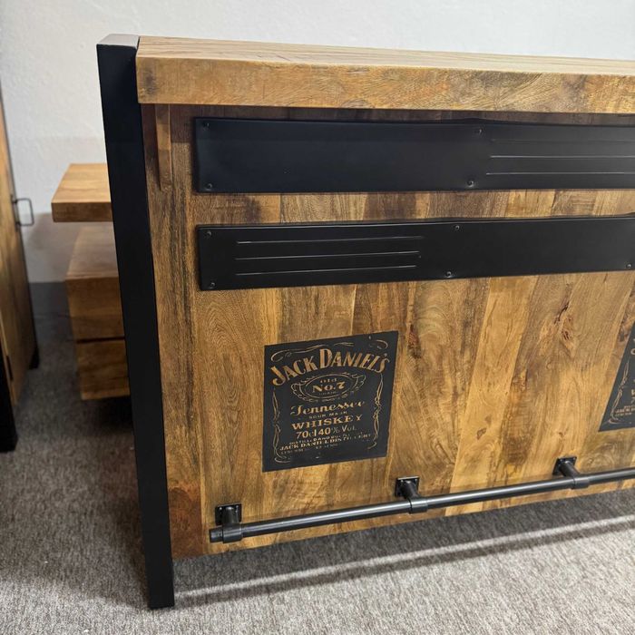Bar Barek Jack Daniels wyjątkowy seria Britt tylko w MangoMeble
