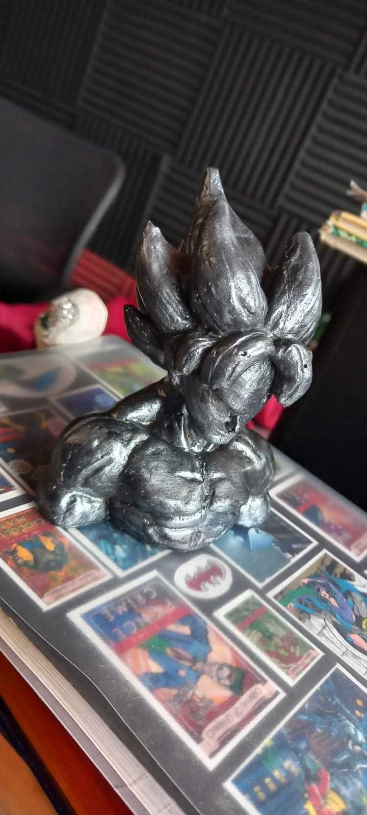 Goku e Vegeta - Bustos Feitos à Mão (Dragon Ball)