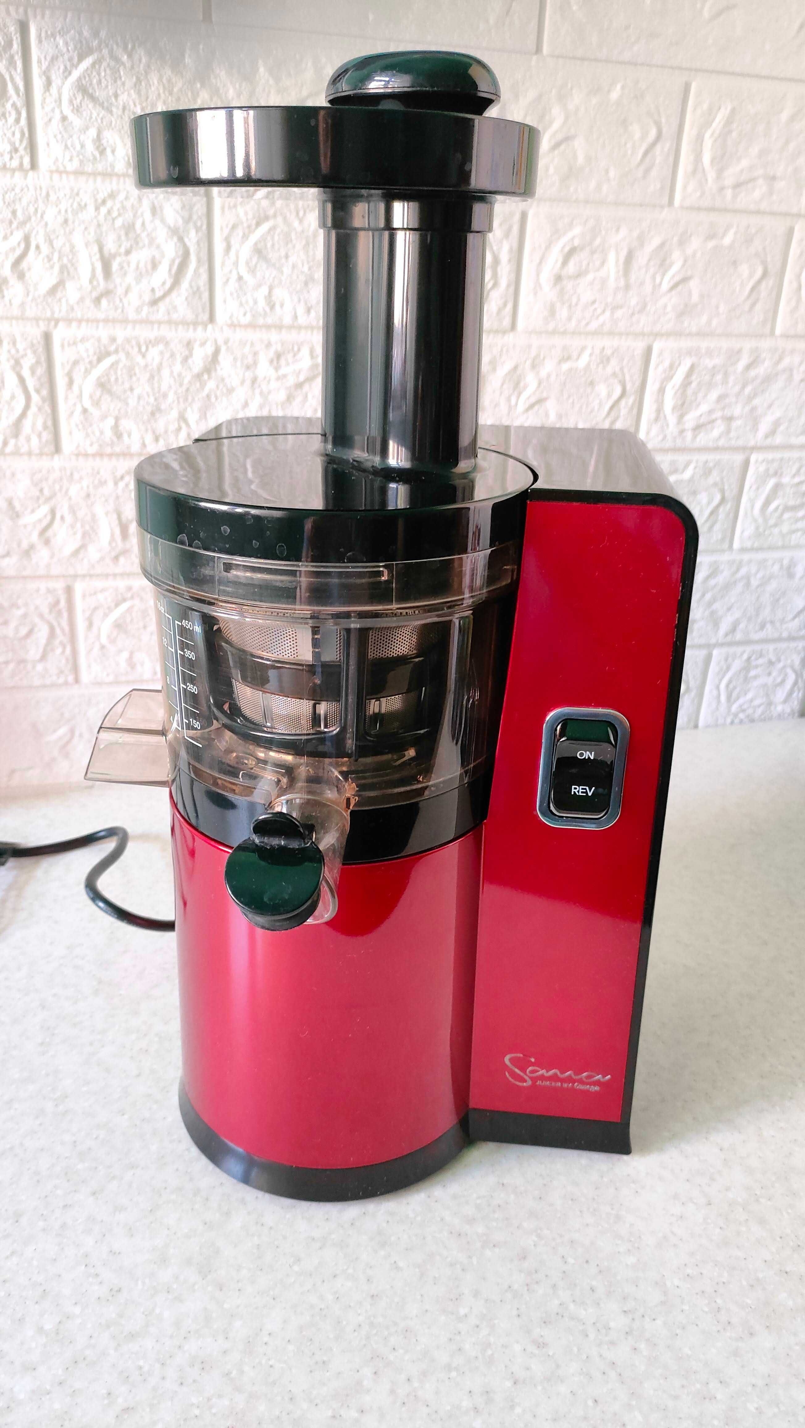 SANA Juicer by Omega EUJ-808  Соковыжималка шнековая