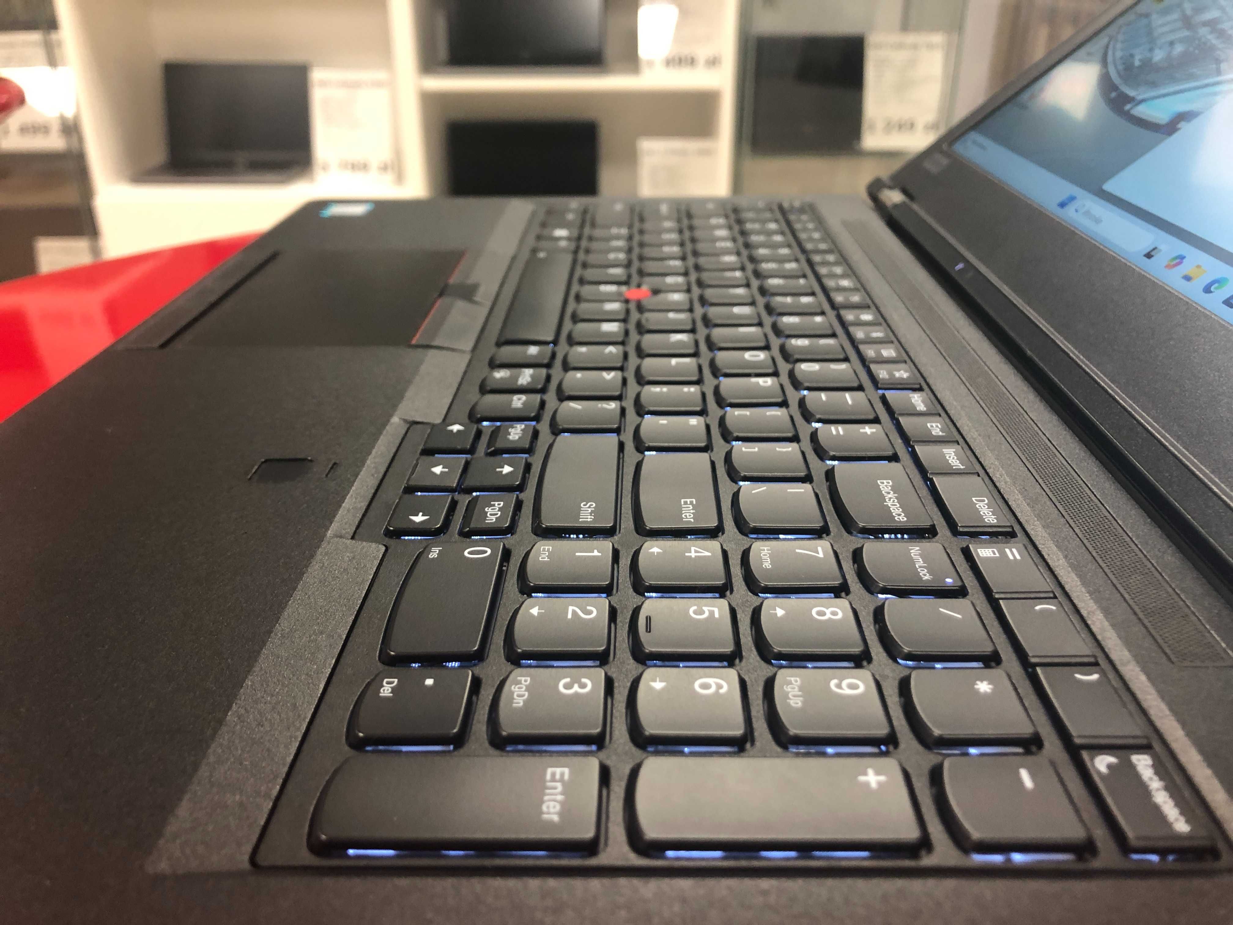 Dla Grafika 15" Lenovo ThinkPad P52 i7-8850H 32GB 512SSD nVidia Win11