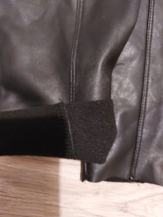Skórzane legginsy r.34