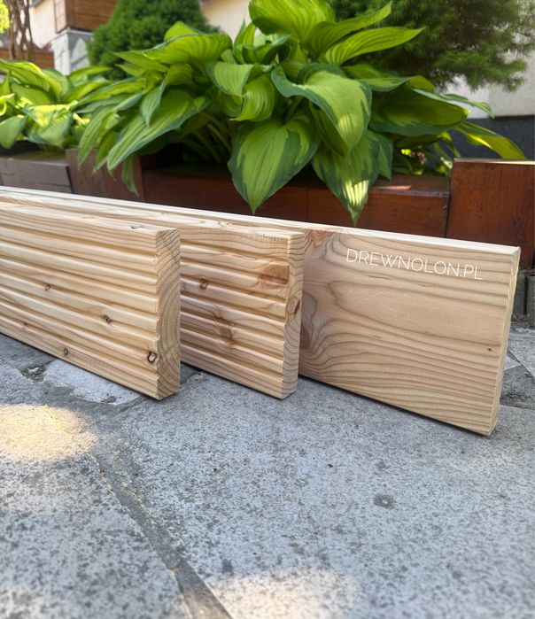 Deska tarasowa gładka 145x28 mm modrzew surowa długość 2-5 m