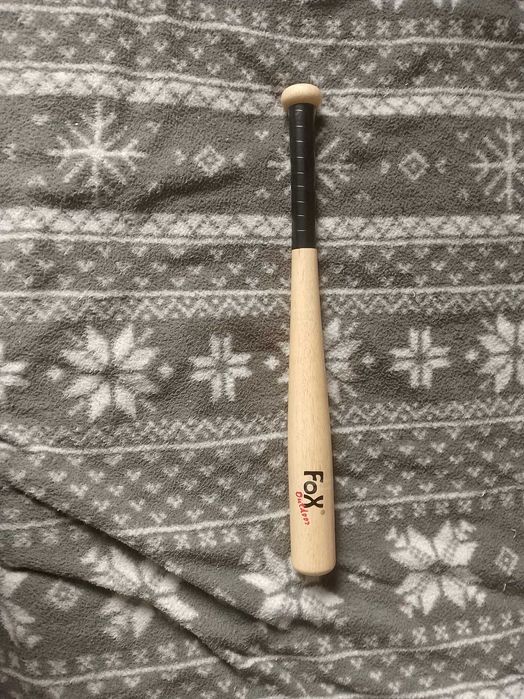 Ki bejsbolowy drewniany