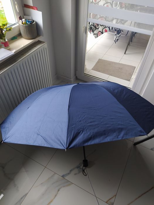 Bardzo duży, solidny parasol 150cm średnica!
