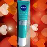Nivea Derma Skin Clear Peeling Do Twarzy Tłustej Miesznej Złuszczający