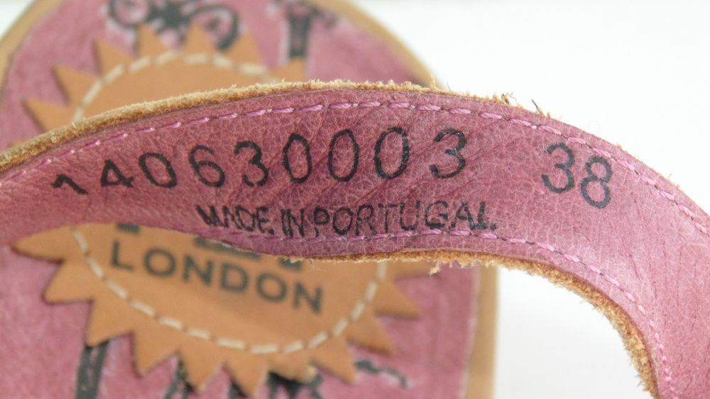 Продам сандали босоножки FLY LONDON 38 размера (25см) Оригинал