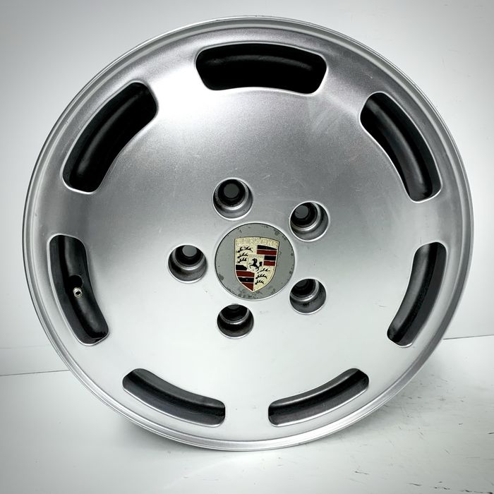 Felgi aluminiowe 16” Porsche 928 944 / 7J 5x130 et65 (B06)