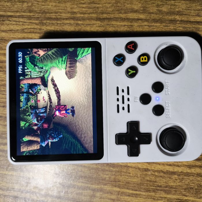 Продам r36s в идеальном состоянии