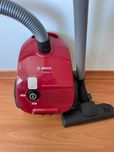 Aspirador Bosch. Compacto e potente