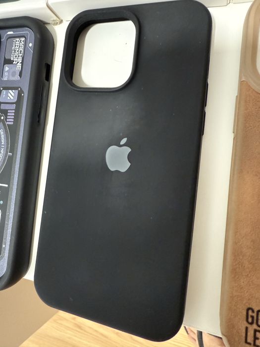Capas e PelículasVidro iPhone 14 Pro Max Variadas