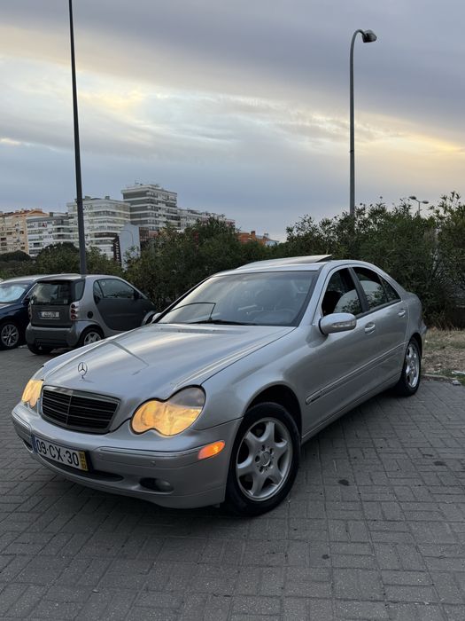 Mercedes C 240 2.6 V6