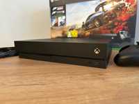 Xbox One X 1TB + 1 pad (oryginalne opakowanie i okablowanie)