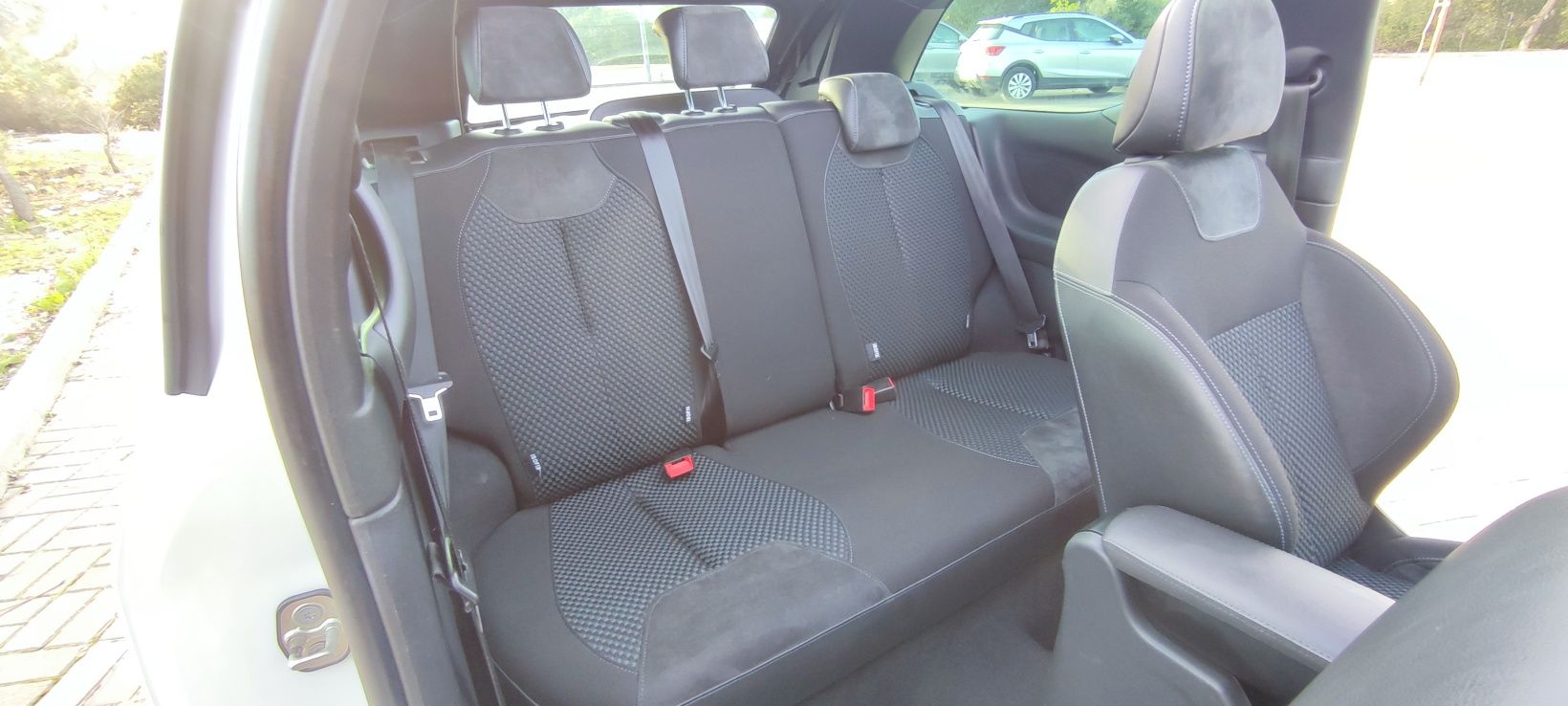 Citroen DS3 Cabrio Sportchic  188€ Mês Troco Garantia